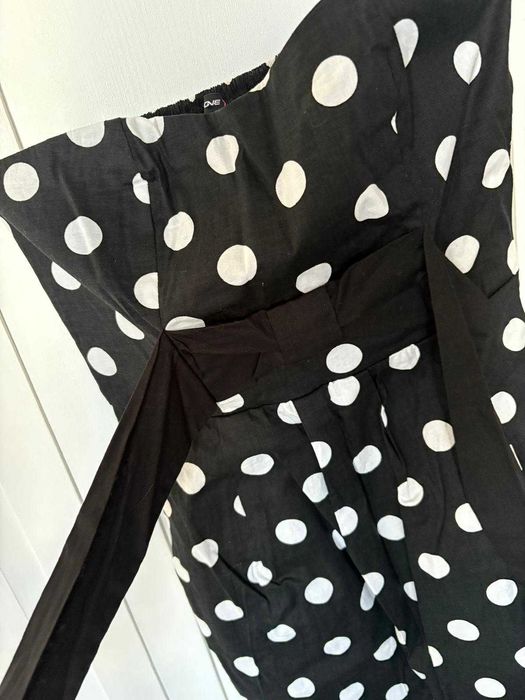 Piekna sukienka mini w stylu MARILYN MONROE, rozm. M