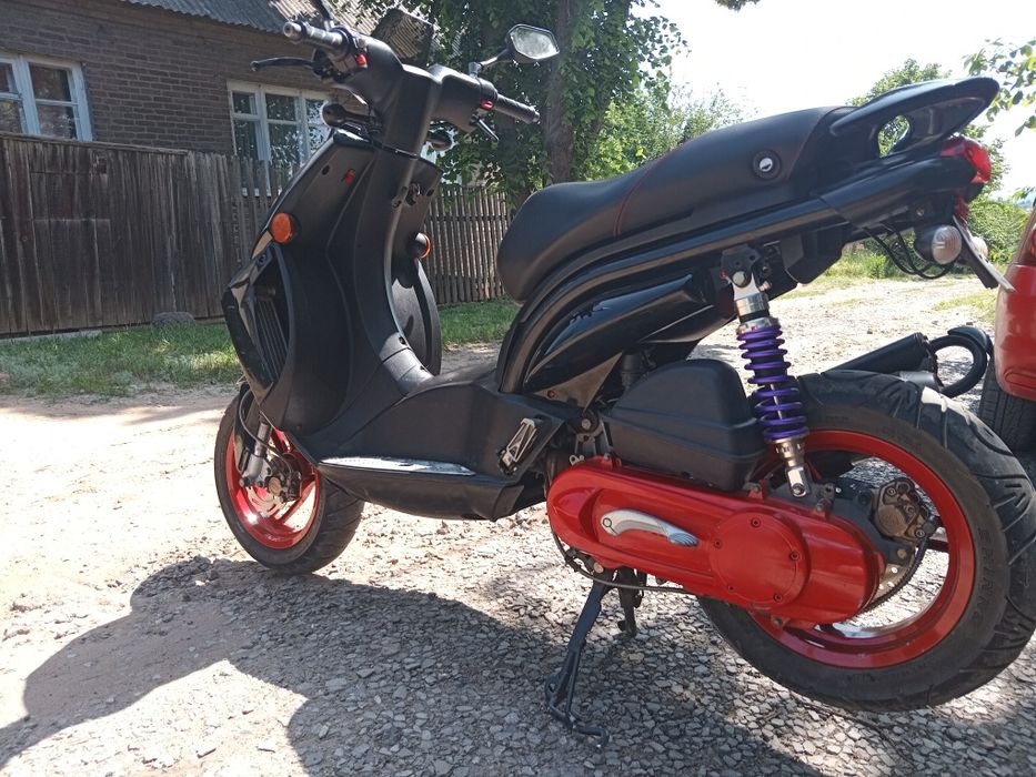Продам скутер Peugeot Ludix Blaster 50.
