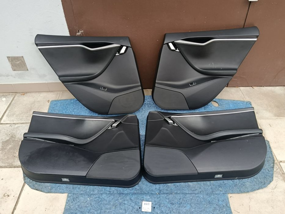 Дверні карти Tesla model S 2012-2016