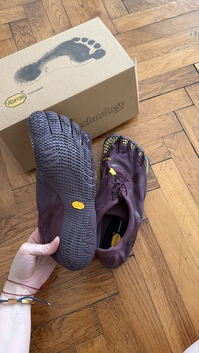 Vibram FiveFingers V-Aqua r. 44 NOWE z metkami