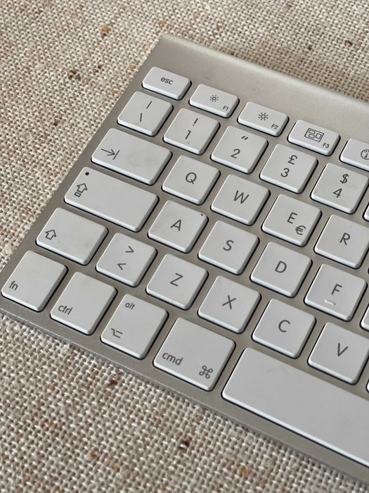 Клавіатура Apple A1314 Wireless Keyboard