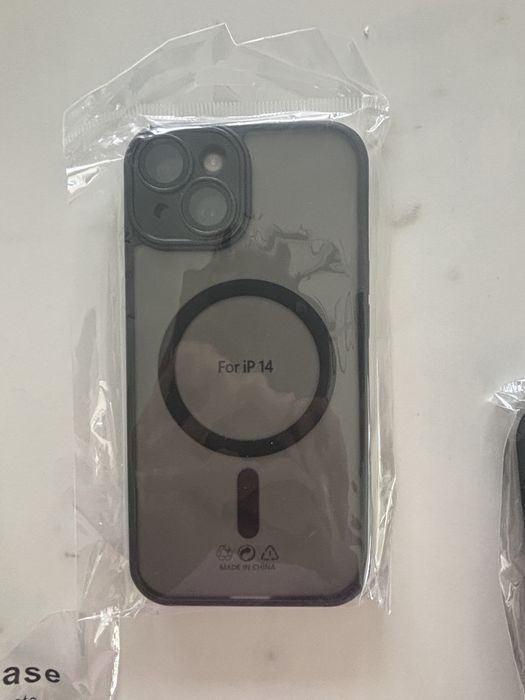 Etui megasafe na iphone 14/15/16