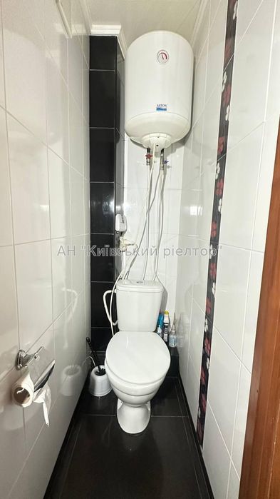 Продам чудову квартиру з ремонтом, метро Лісова. Ореста Левицького 20