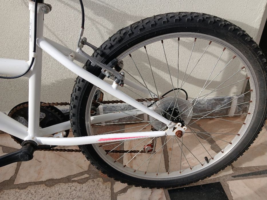 Bicicleta GB branca
