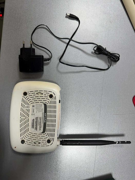 Роутер , маршрутизатор tp-link tl-wr740n та Linksys