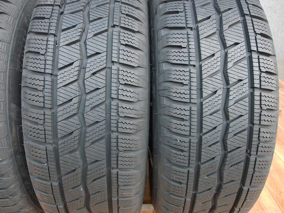 Hankook Winter Icept LV RW12  215/60/17C 109/107T z 2025r Nowe-Demo!