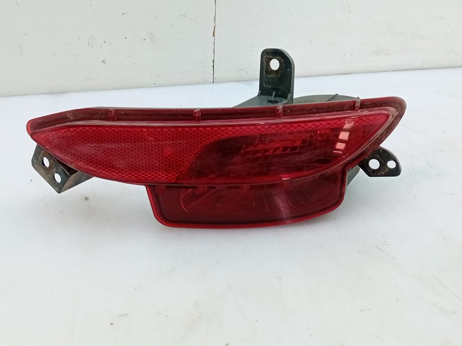 Farol nevoeiro frente esquerdo FIAT Tipo Sedan (356_)