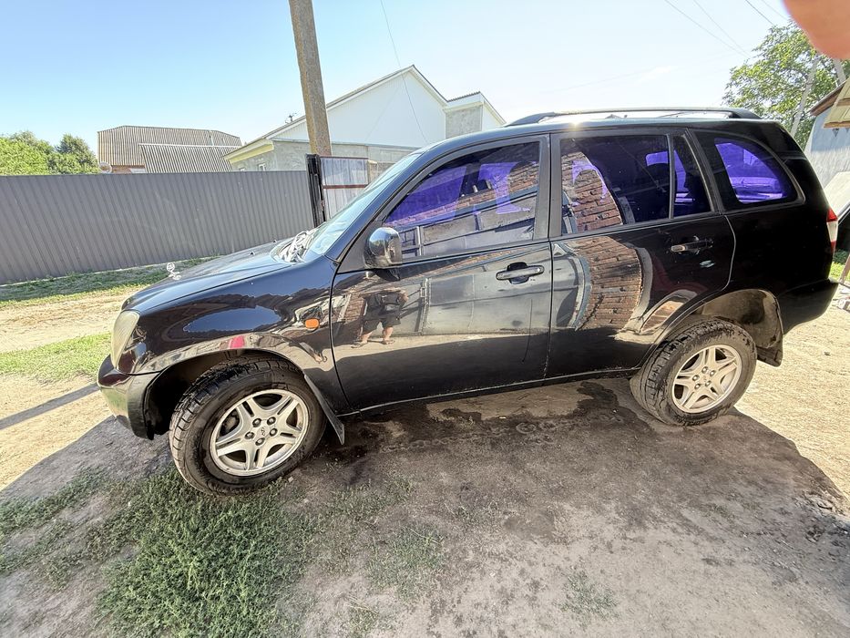 Продам  Chery Tiggo2.0 газ