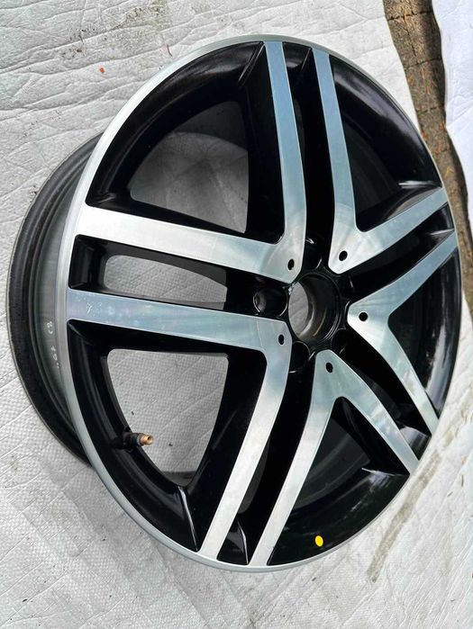 Mercedes Vito V Klasa W447 Pojedyncza Felga 19