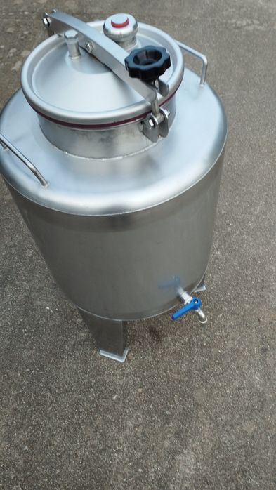 Cuba de 50 litros  em inox para vinho ou azeite