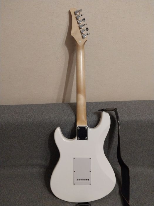 Електро гитара  Fox pro