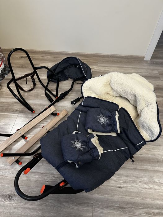 Санки з конвертом та колесами