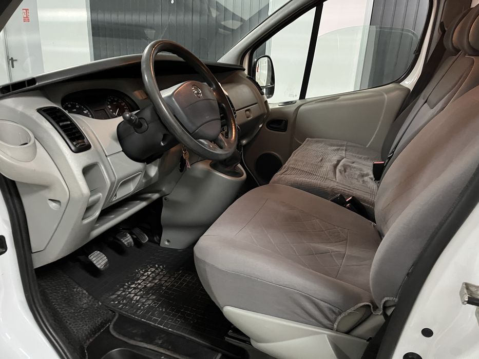 Nissan Primastar Reno trafik 3 osobowy L1H1