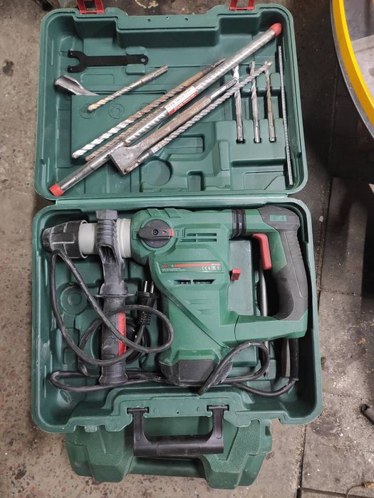 Відбійний молоток оренда/прокат