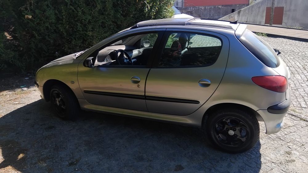 Vendo peugeot 206 1.1 gasolina