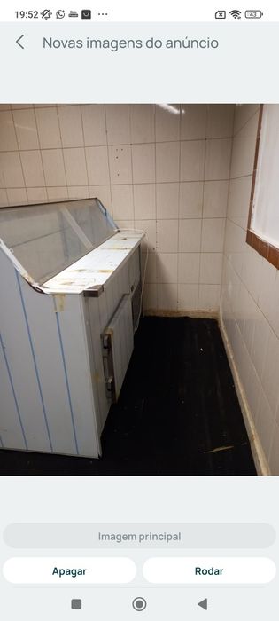Vitirna para cafe ou restaurant para vender