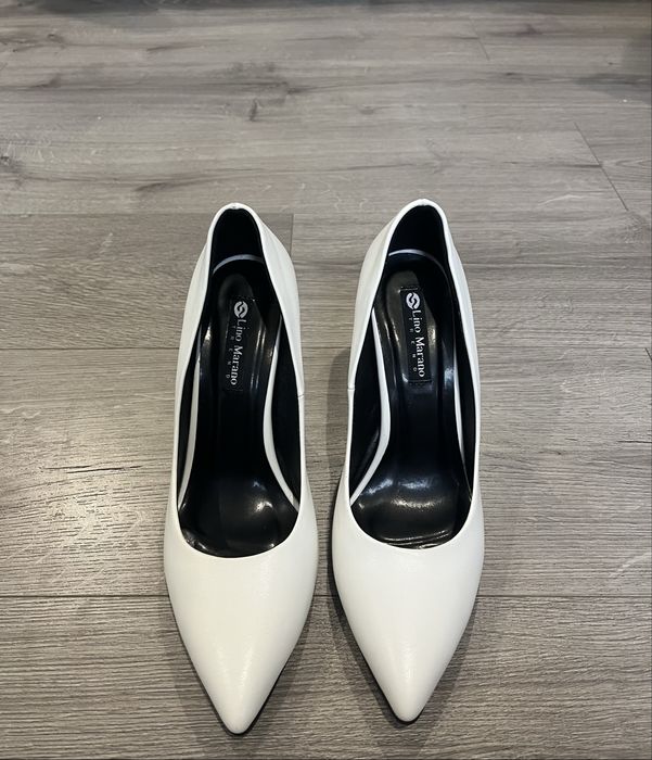 Весільні туфлі з підбором 39-го розміру