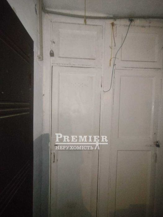 Продається простора кімната у м. Чорноморськ