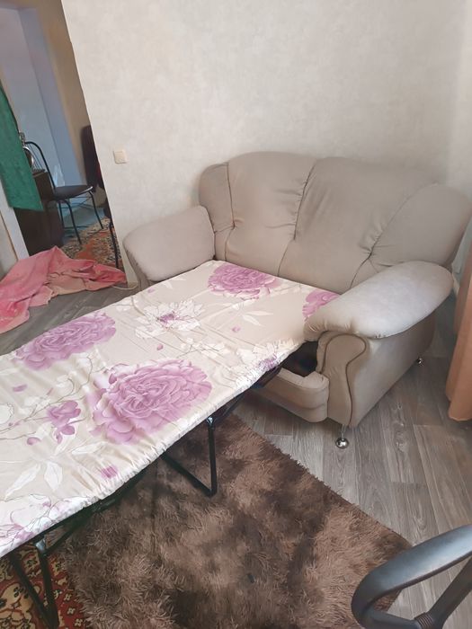 Диван  для гостинної