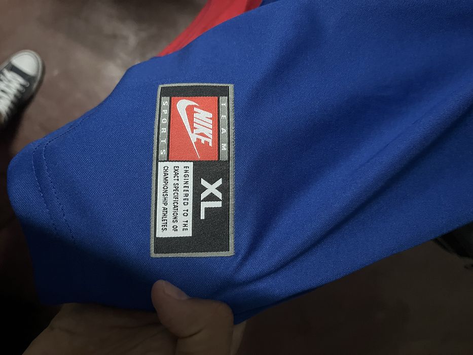 Vendo camisola retro centenario Barcelona - Figo
