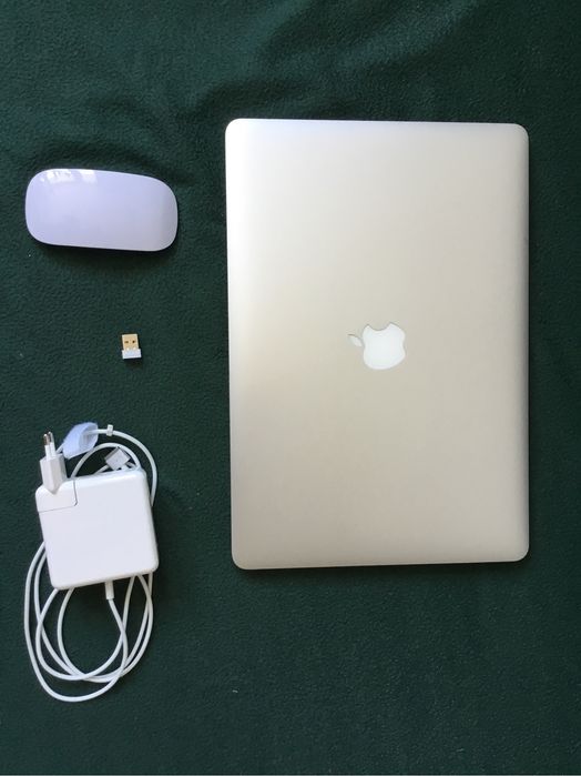 Apple MacBook PRO 15" 16/512 GB  A1398 + GRATIS mysz optyczna