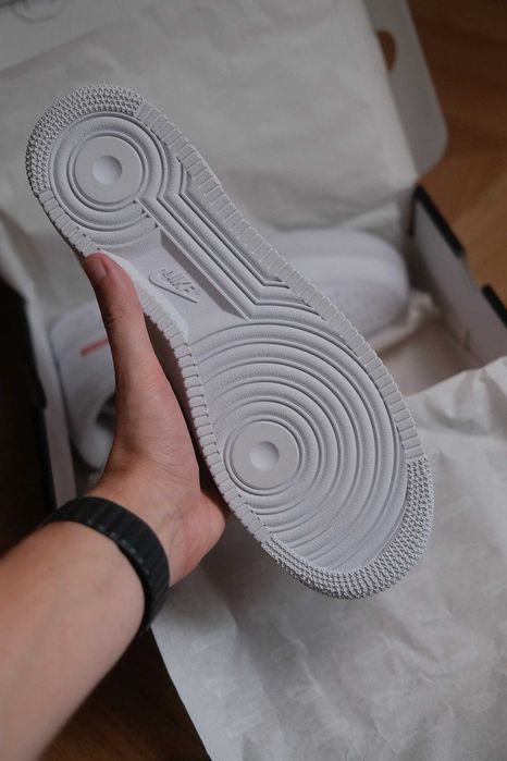 Nike Air Force 1 Low Supreme White R.41