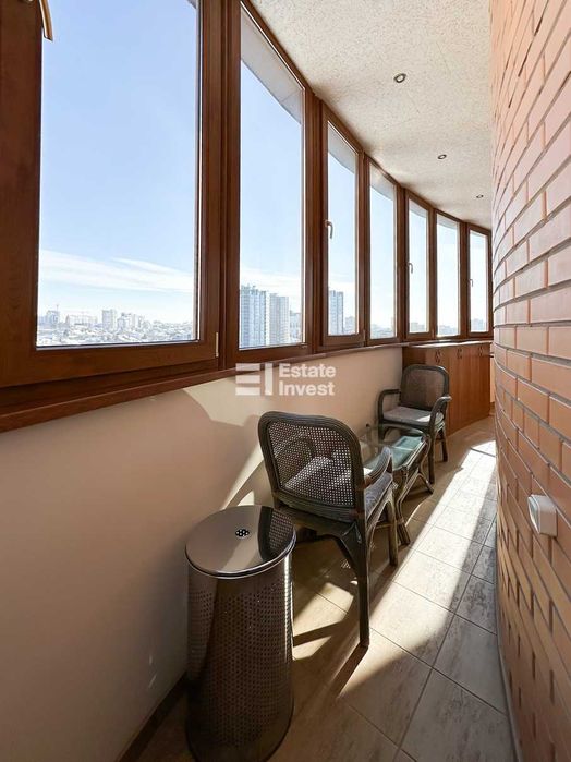 Продам 3 кімн. квартиру в новобудові на вул. Отакара Яроша, 22