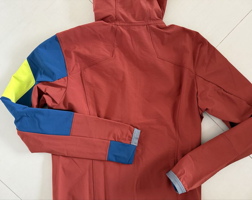 Męska kurtka Ortovox BERRINO HOODED rozmiar M clay orange