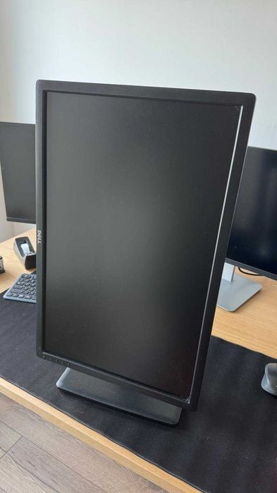 Monitor Dell U2412M stan bdb bez rys, pivot, obrotowy 24 cale 24''