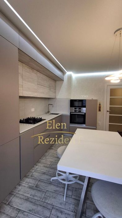 Продаж 2-х кімнатної квартири в ЖК Дніпровська Брама 1