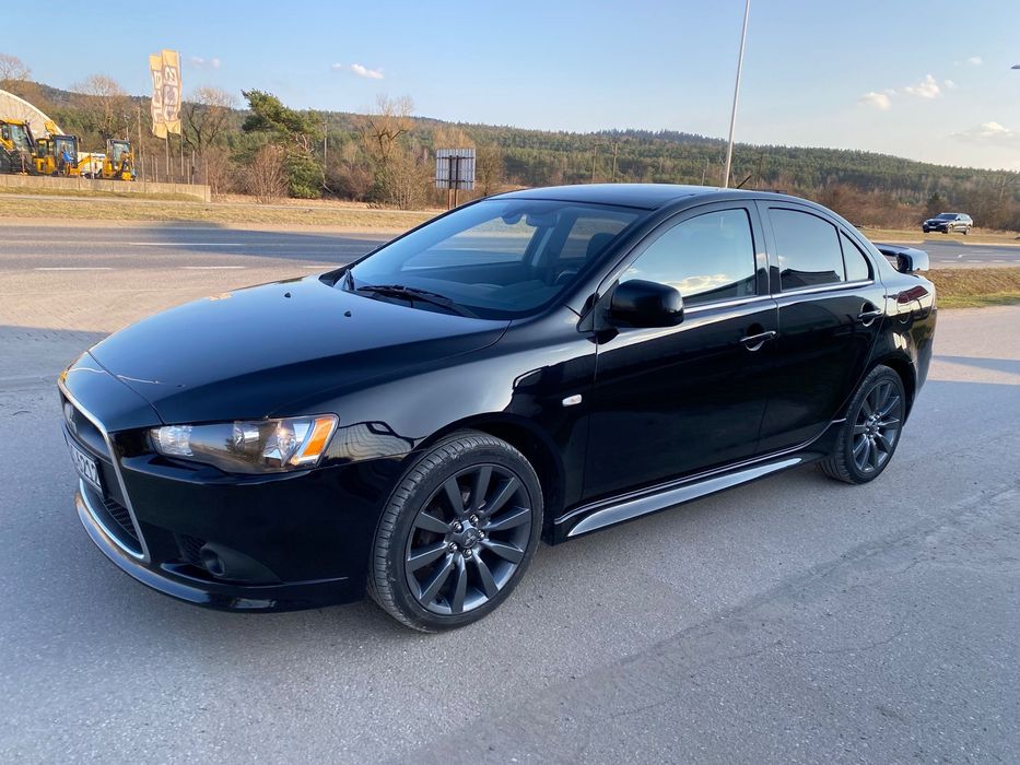 Mitsubishi Lancer bezwypadkowy/zadbany/EVO design