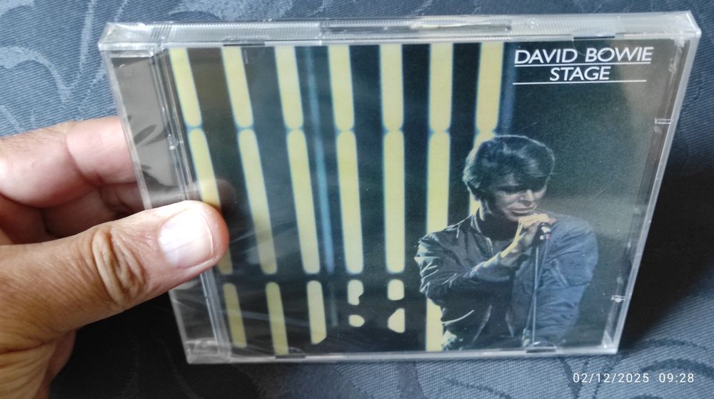 David Bowie - Stage 2CD433633916701921282