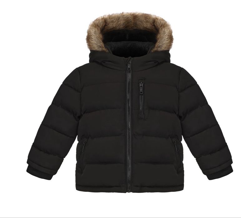 Зимова куртка для хлопця 116/122 розмір чорна