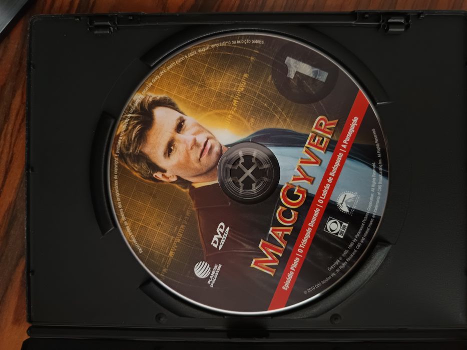 DVD MacGyver      .