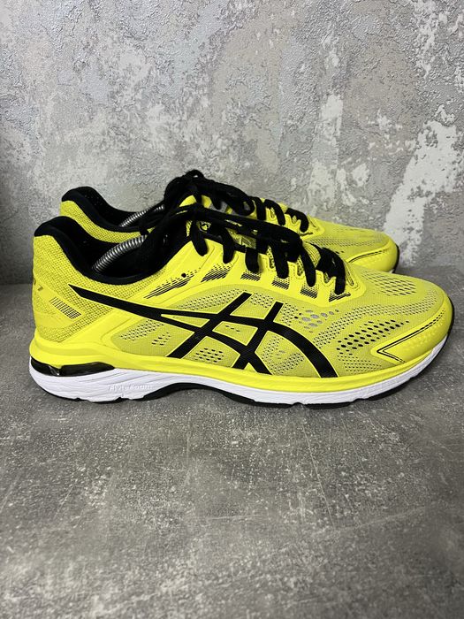 Кросівки бігові Asics GT-2000   7  100% оригінал