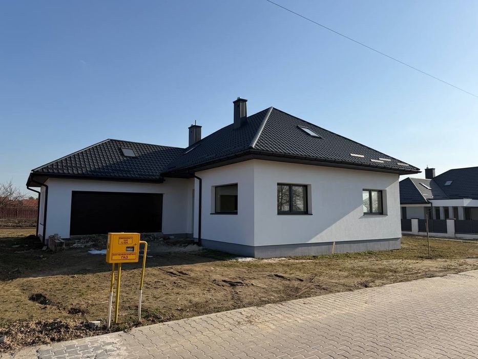 Продаж будинку с. Лісопотік 183 м2 10,6 сот