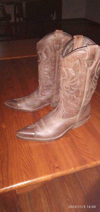 Botas texanas em pele