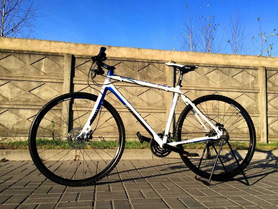 NAKAMURA NITRO 5.0 HYBRID Deore XT 28 Shimano  Specialized Orbea Marin