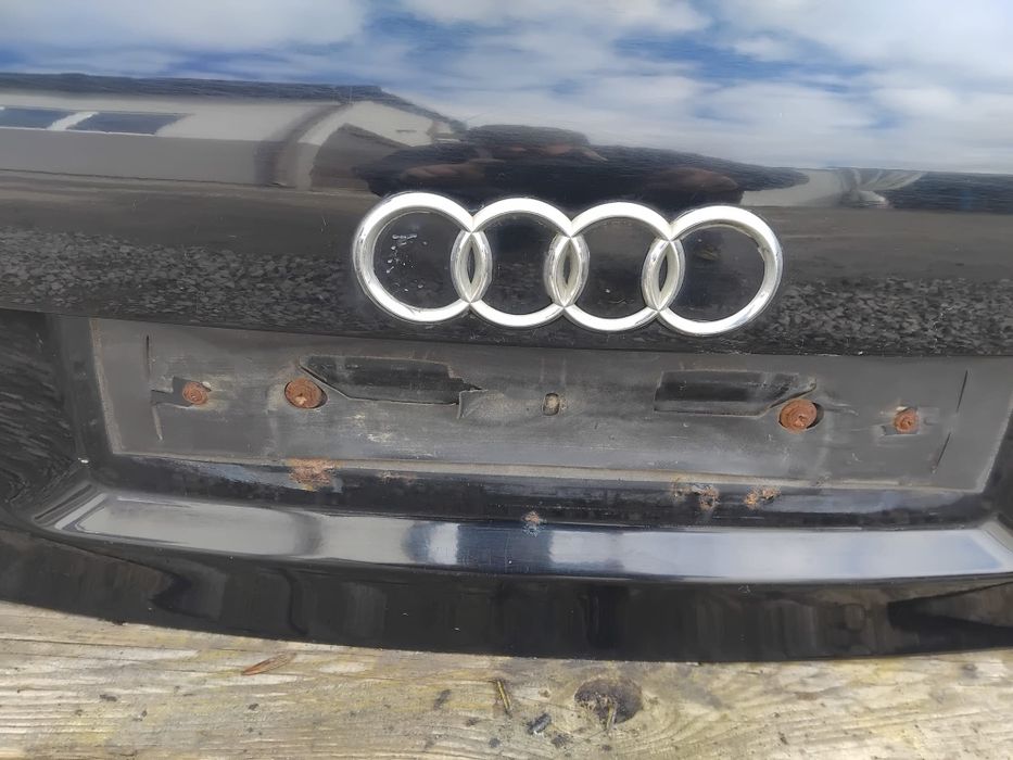 Tylna Klapa Tył Z Szybą Audi A3 8P LY9B