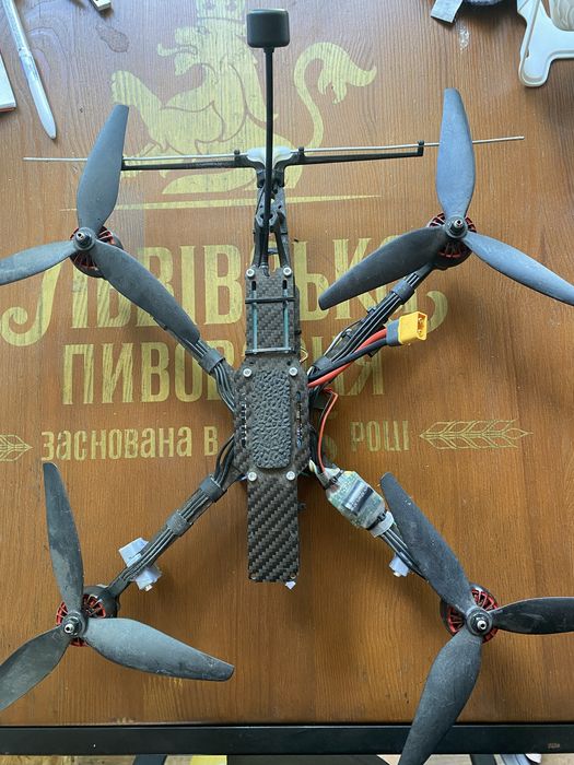 Продам Fpv 8 практически новый