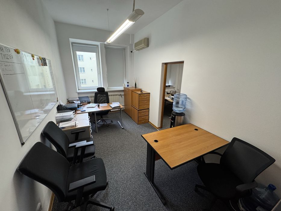 Biurka (stole, krzeselka, szafy) TANIO