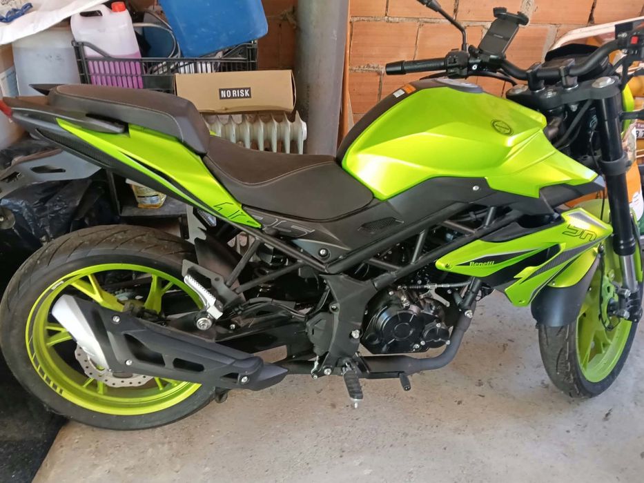 Benelli 125cc praticamente nova