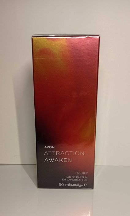 Woda perfumowana Avon Attraction Awaken