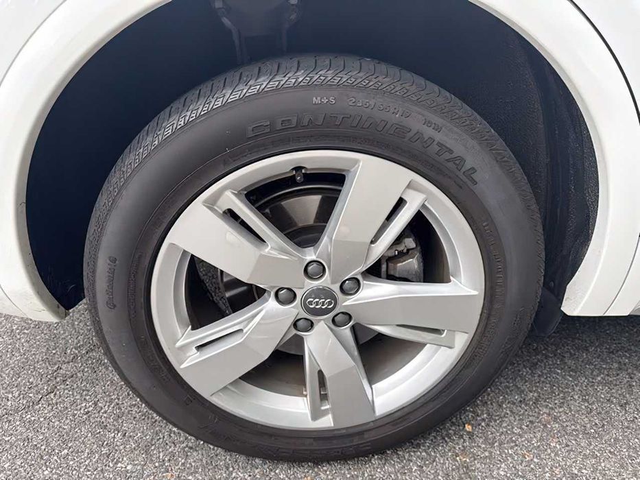 Audi Q5 2.0T      2018