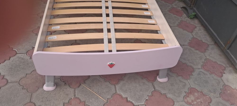 Детская кровать 2030×930