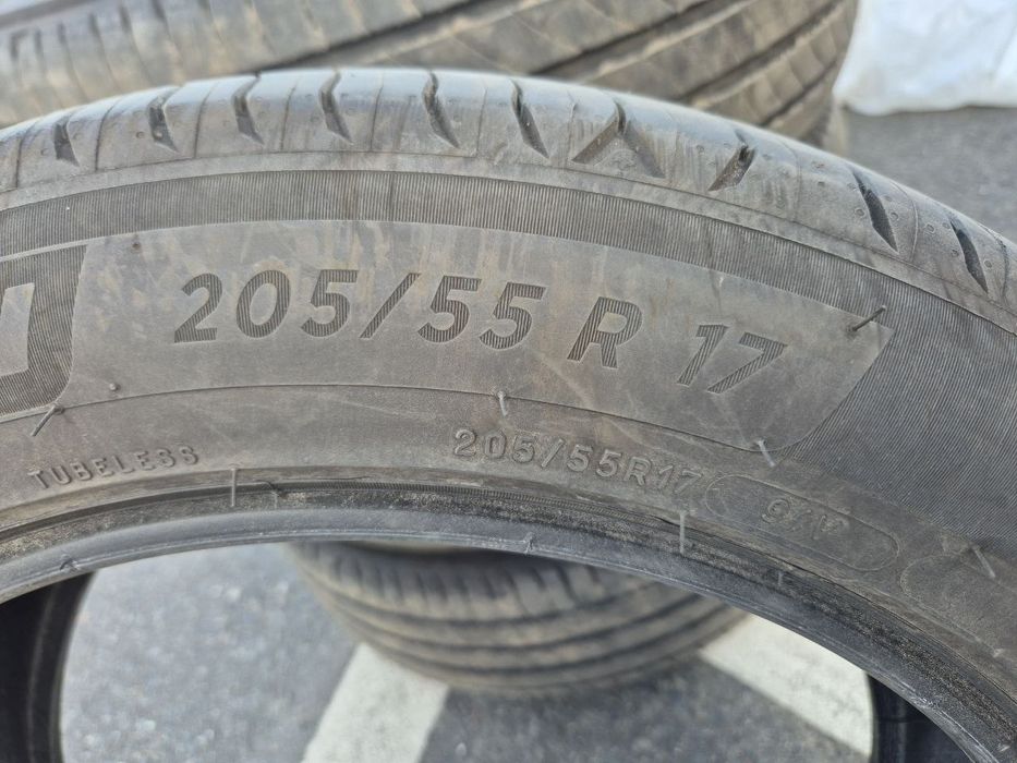 Шини / Скати / Колеса Мішелін Michelin 205/55 R17 Літо