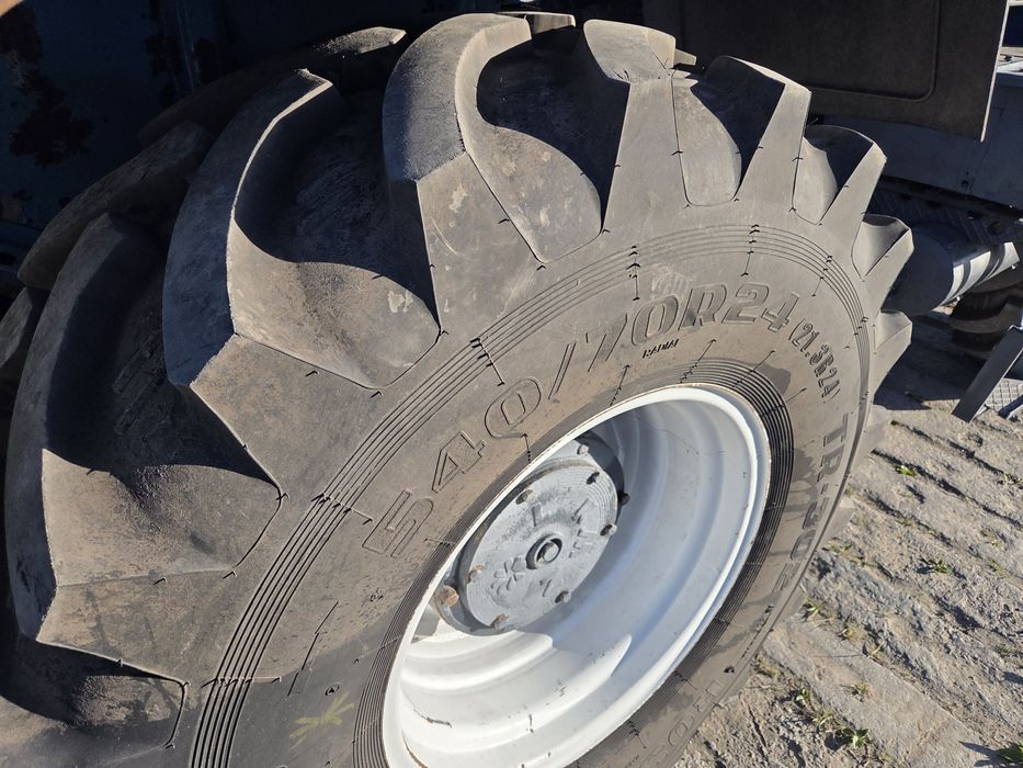 Хтз 17221   2015рік  4×4