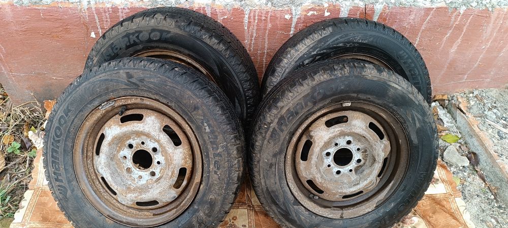 Колеса в зборі Hankook 175/70r13 зима на авто ваз део опель