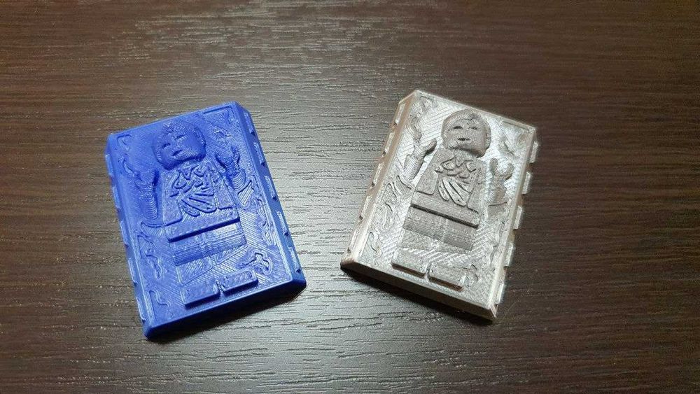 STAR WARS Figurka Han Solo zamrożony w bryle karbonitu