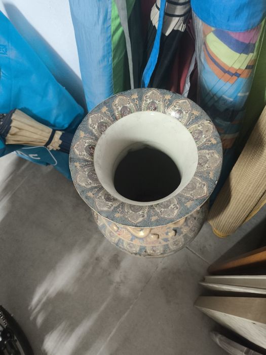 Jarrâo China 84 cm